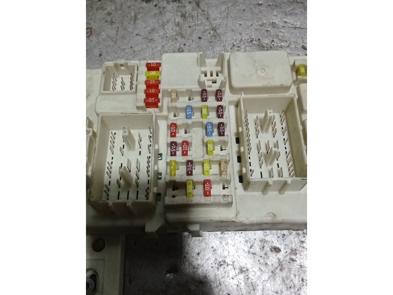 Recambio de caja reles / fusibles para ford c-max (dm2) 1.8 tdci referencia OEM IAM 8M5T14014NAA 7M5T14A073DD 