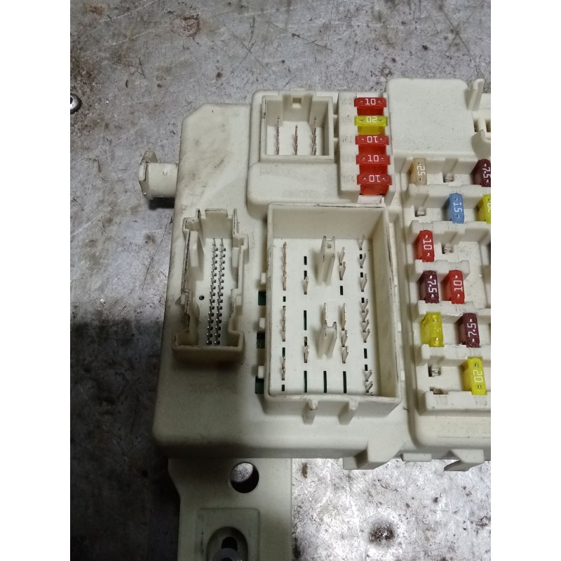 Recambio de caja reles / fusibles para ford c-max (dm2) 1.8 tdci referencia OEM IAM 8M5T14014NAA 7M5T14A073DD 