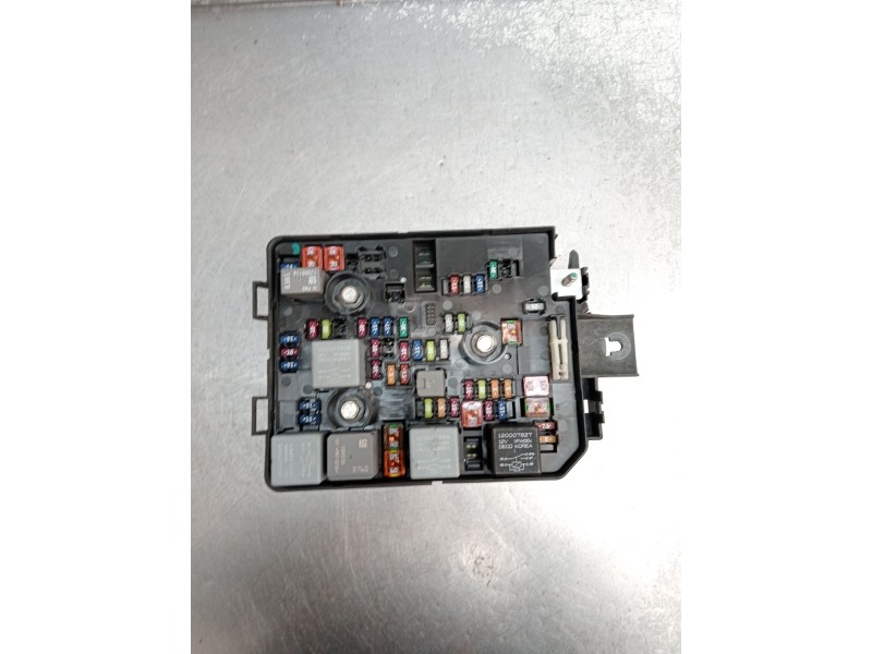 Recambio de caja reles / fusibles para opel mokka / mokka x (j13) 1.4 (_76) referencia OEM IAM 42397194 A0002310 