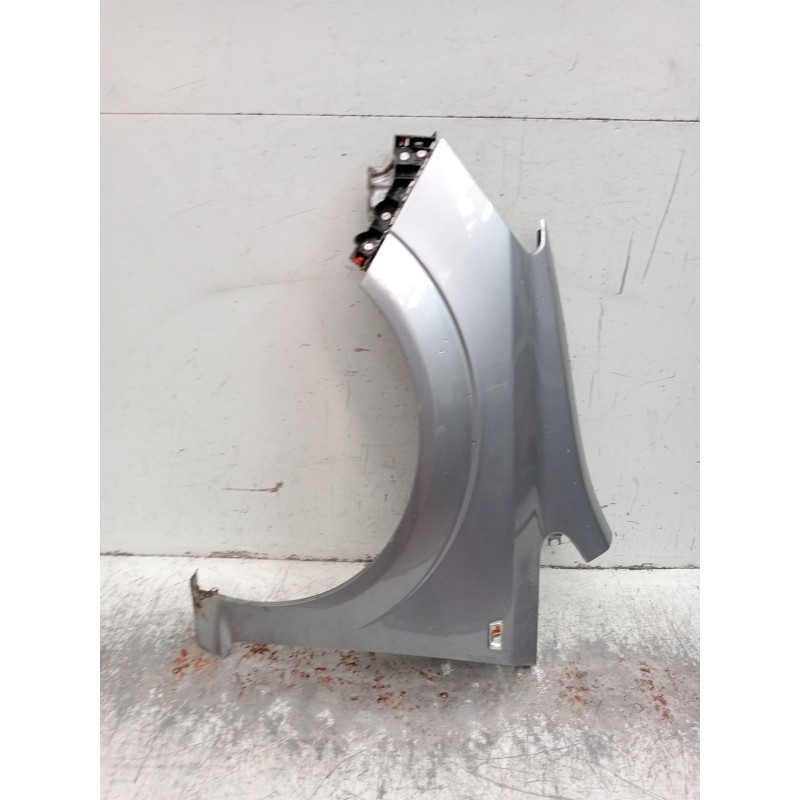 Recambio de aleta delantera izquierda para opel zafira / zafira family b (a05) 1.7 cdti (m75) referencia OEM IAM   