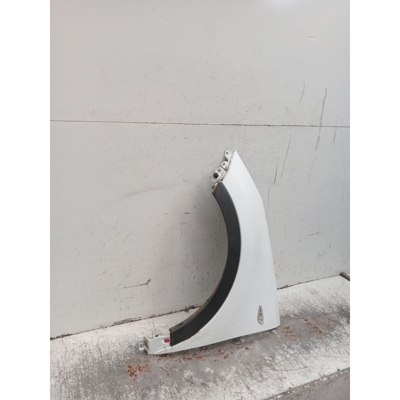 Recambio de aleta delantera izquierda para kia sportage iii (sl) 1.6 gdi referencia OEM IAM   