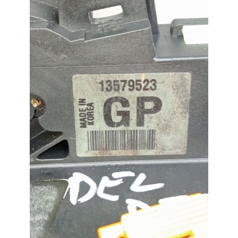 Recambio de motor cierre centralizado delantero derecho para opel mokka / mokka x (j13) 1.4 (_76) referencia OEM IAM 13579523 5P
