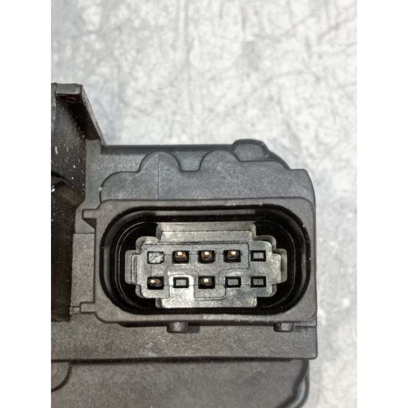 Recambio de motor cierre centralizado delantero izquierdo para opel mokka / mokka x (j13) 1.4 (_76) referencia OEM IAM  5P 
