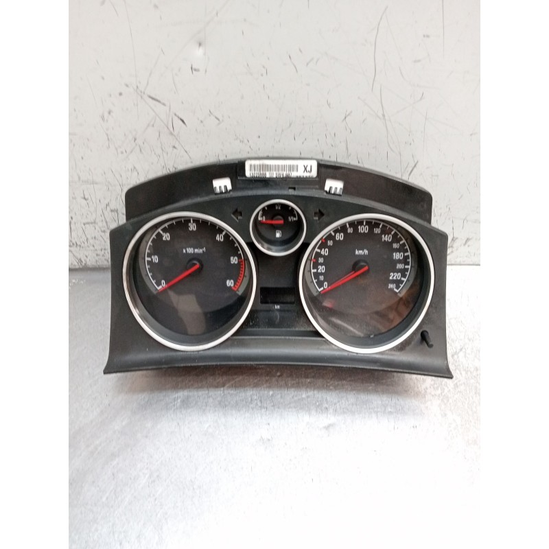 Recambio de cuadro instrumentos para opel zafira / zafira family b (a05) 1.9 cdti (m75) referencia OEM IAM 13225988 SW6607 