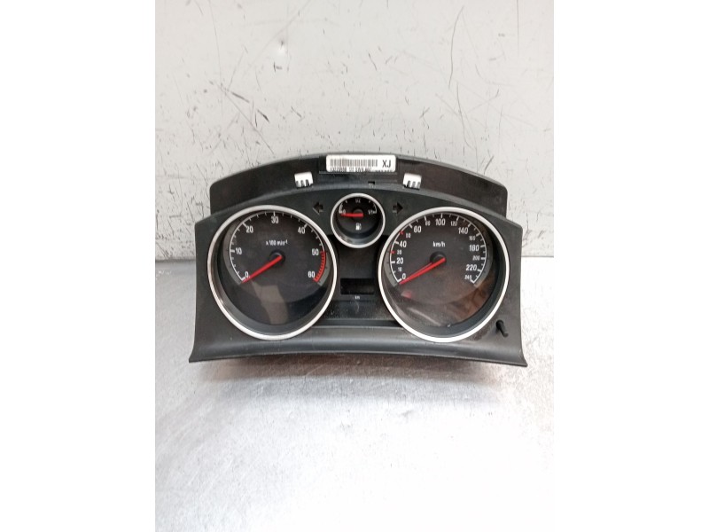 Recambio de cuadro instrumentos para opel zafira / zafira family b (a05) 1.9 cdti (m75) referencia OEM IAM 13225988 SW6607 