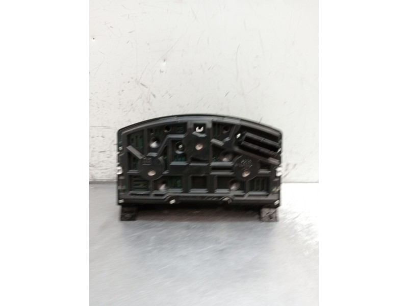 Recambio de cuadro instrumentos para opel zafira / zafira family b (a05) 1.9 cdti (m75) referencia OEM IAM 13225988 SW6607 