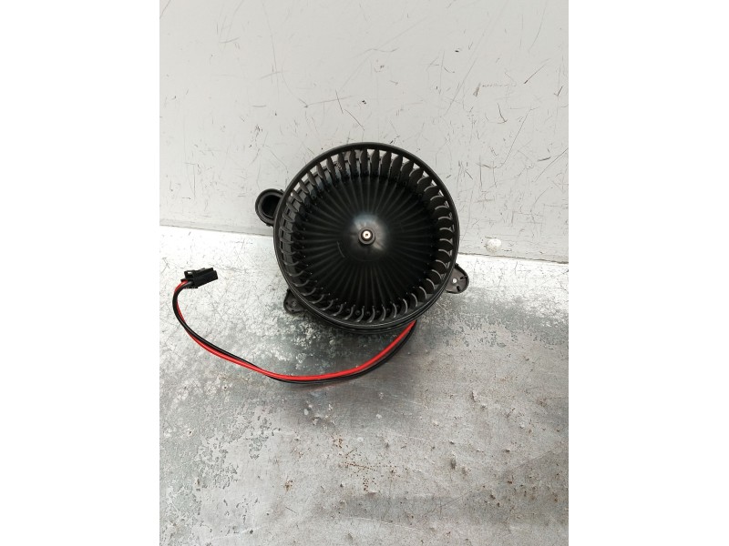 Recambio de motor calefaccion para mercedes-benz cla shooting brake (x118) cla 200 d (118.612) referencia OEM IAM A2478308400 MF