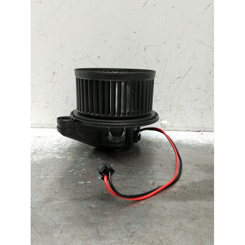 Recambio de motor calefaccion para mercedes-benz cla shooting brake (x118) cla 200 d (118.612) referencia OEM IAM A2478308400 MF