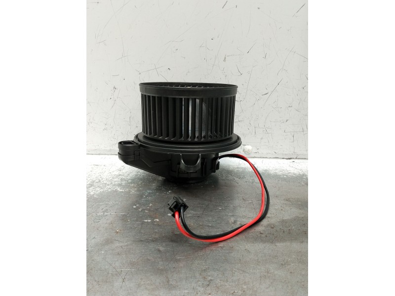 Recambio de motor calefaccion para mercedes-benz cla shooting brake (x118) cla 200 d (118.612) referencia OEM IAM A2478308400 MF