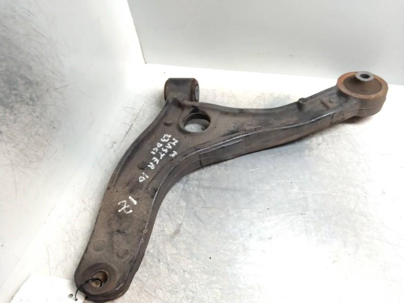 Recambio de brazo suspension inferior delantero izquierdo para renault master kasten l3h3 gka 3,5t referencia OEM IAM   