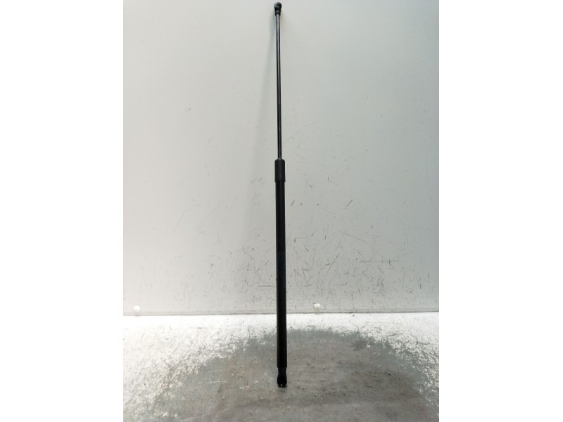 Recambio de amortiguadores capo para mercedes-benz cla shooting brake (x118) cla 200 d (118.612) referencia OEM IAM A1779800100 