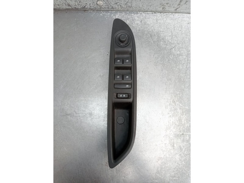 Recambio de mando elevalunas delantero izquierdo para opel mokka / mokka x (j13) 1.4 (_76) referencia OEM IAM   