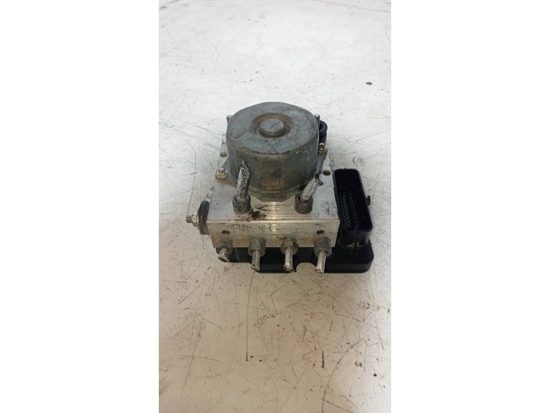 Recambio de abs para dacia sandero 0.9 tce cat referencia OEM IAM 476603249R 0265256710 0265956560