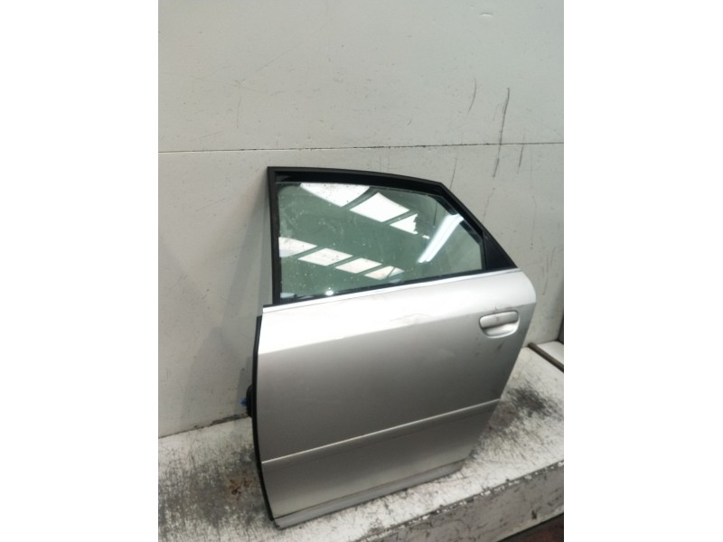 Recambio de puerta trasera izquierda para audi a6 c5 (4b2, 4b4) 2.5 tdi referencia OEM IAM   
