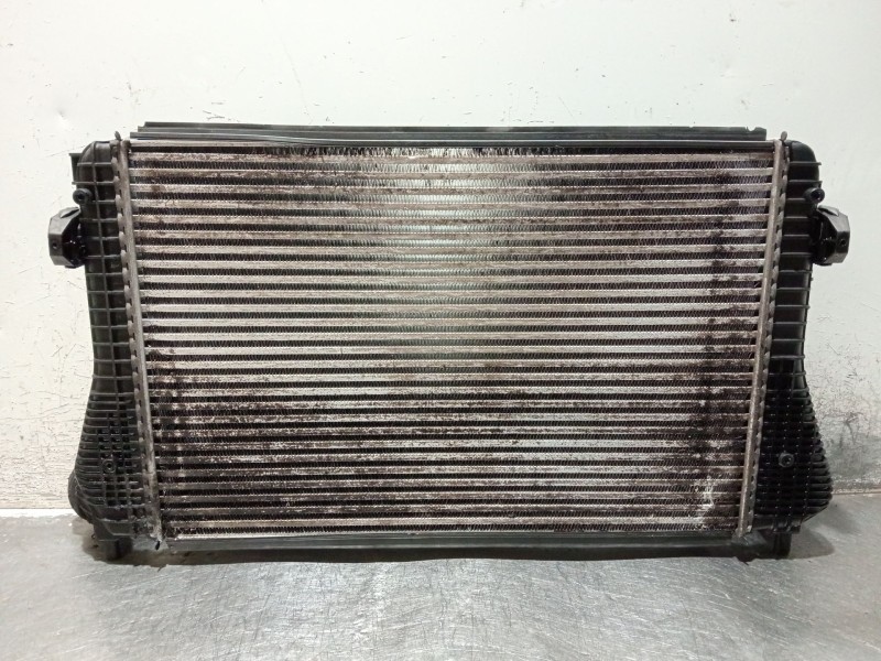 Recambio de intercooler para volkswagen golf v variant (1k5) 1.9 tdi referencia OEM IAM 1K0145803A B5896 