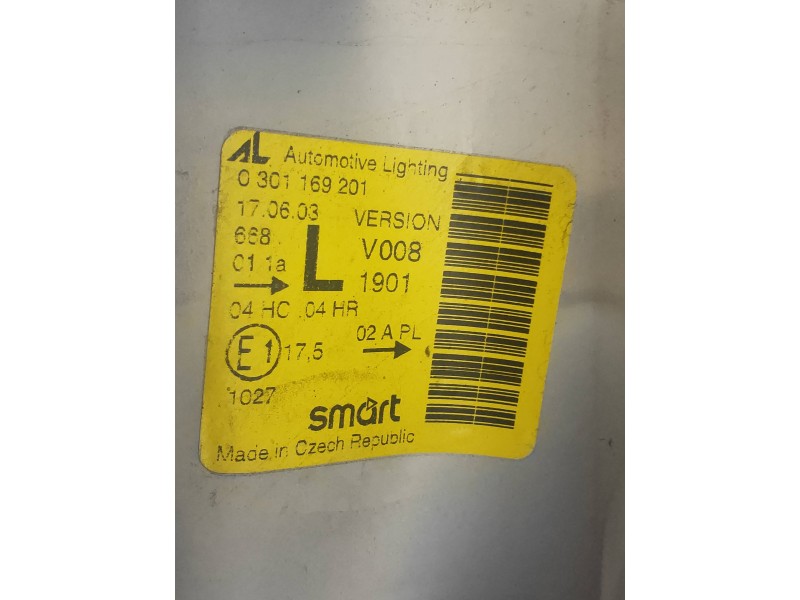 Recambio de faro izquierdo para smart coupe básico (45kw) referencia OEM IAM 0301169201  