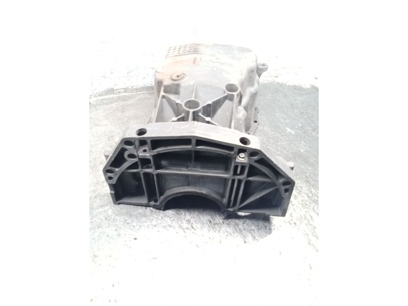 Recambio de carter para mercedes-benz citan monospace (w415) 109 cdi (415.703) referencia OEM IAM 8200318813  