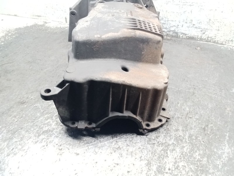 Recambio de carter para mercedes-benz citan monospace (w415) 109 cdi (415.703) referencia OEM IAM 8200318813  