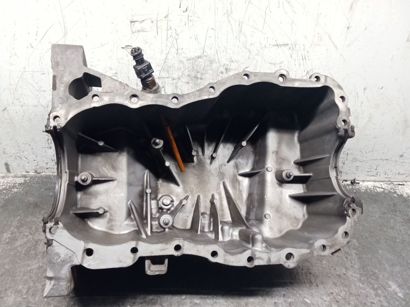 Recambio de carter para mercedes-benz citan monospace (w415) 109 cdi (415.703) referencia OEM IAM 8200318813  