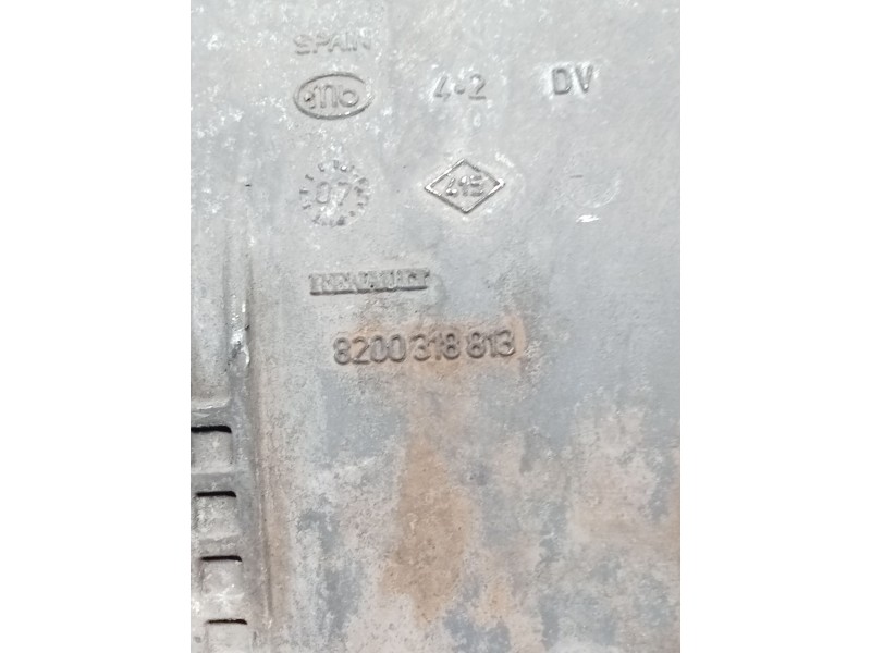 Recambio de carter para mercedes-benz citan monospace (w415) 109 cdi (415.703) referencia OEM IAM 8200318813  