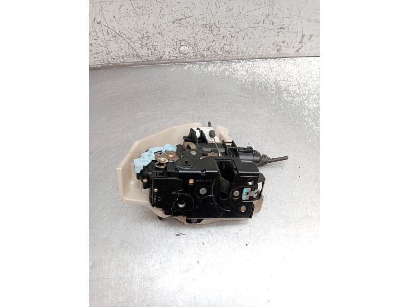 Recambio de motor cierre centralizado trasero izquierdo para volkswagen golf v variant (1k5) 1.9 tdi referencia OEM IAM  5P 
