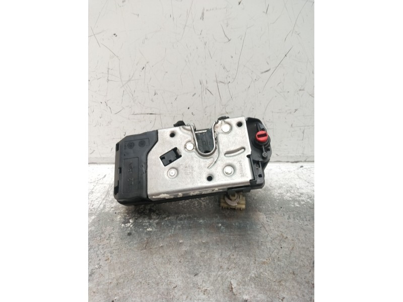Recambio de motor cierre centralizado trasero izquierdo para opel zafira / zafira family b (a05) 1.7 cdti (m75) referencia OEM I