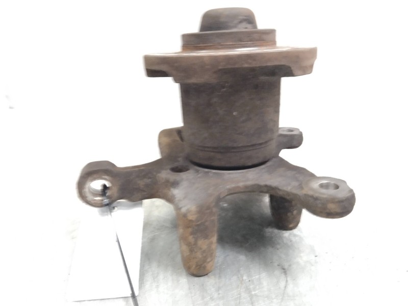 Recambio de mangueta delantera derecha para mercedes sprinter 02.00  caja abierta 211 cdi (902.611-612) referencia OEM IAM   