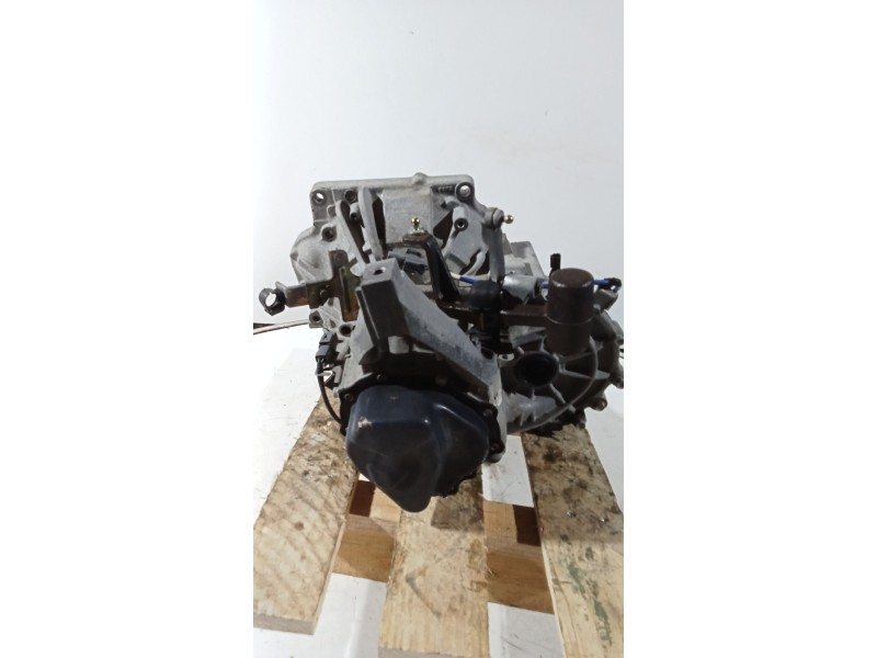 Recambio de caja cambios para mazda 3 (bk) 1.6 (bk14) referencia OEM IAM 6TH0413081 5v 