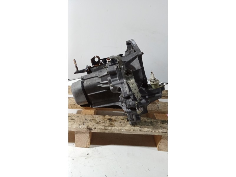 Recambio de caja cambios para citroën saxo (s0, s1) 1.5 d referencia OEM IAM 20CE28 5V 0090255
