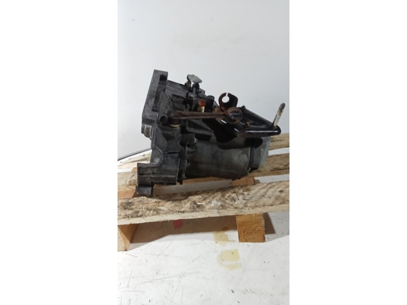 Recambio de caja cambios para citroën saxo (s0, s1) 1.5 d referencia OEM IAM 20CE28 5V 0090255