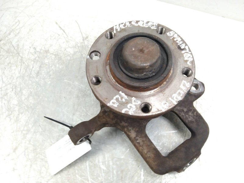 Recambio de mangueta delantera izquierda para mercedes sprinter 02.00  caja abierta 211 cdi (902.611-612) referencia OEM IAM   