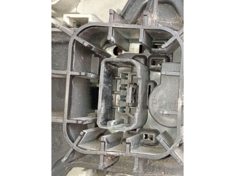 Recambio de piloto trasero derecho para volkswagen golf v variant (1k5) 1.9 tdi referencia OEM IAM 1K6945096G  