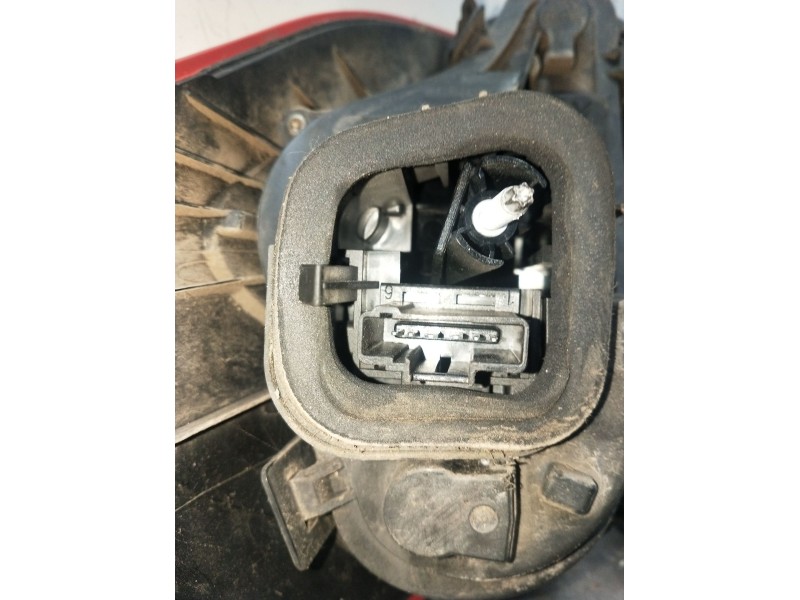 Recambio de piloto trasero izquierdo para citroën c4 i (lc_) 2.0 hdi referencia OEM IAM 968731218000  