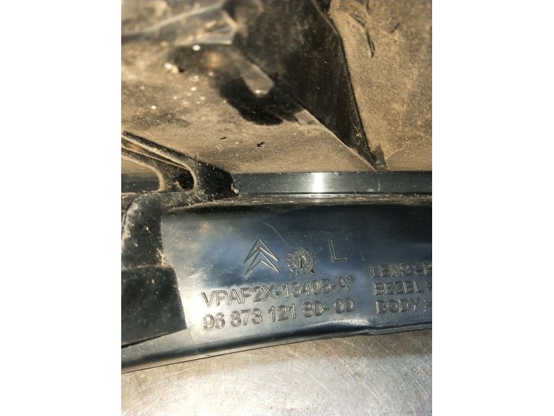 Recambio de piloto trasero izquierdo para citroën c4 i (lc_) 2.0 hdi referencia OEM IAM 968731218000  