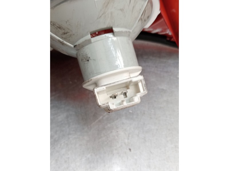 Recambio de piloto trasero izquierdo interior para volkswagen golf v variant (1k5) 1.9 tdi referencia OEM IAM 1K6945093G 8903170