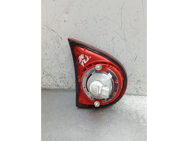 Recambio de piloto trasero derecho interior para volkswagen golf v variant (1k5) 1.9 tdi referencia OEM IAM 89031778  