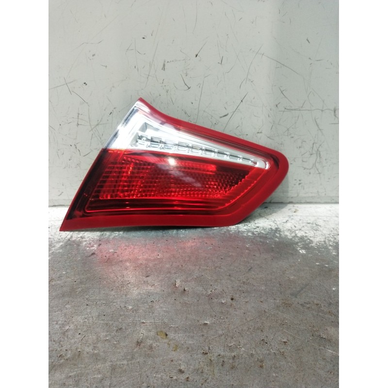 Recambio de piloto trasero derecho interior para citroën c4 i (lc_) 2.0 hdi referencia OEM IAM 967215548001  