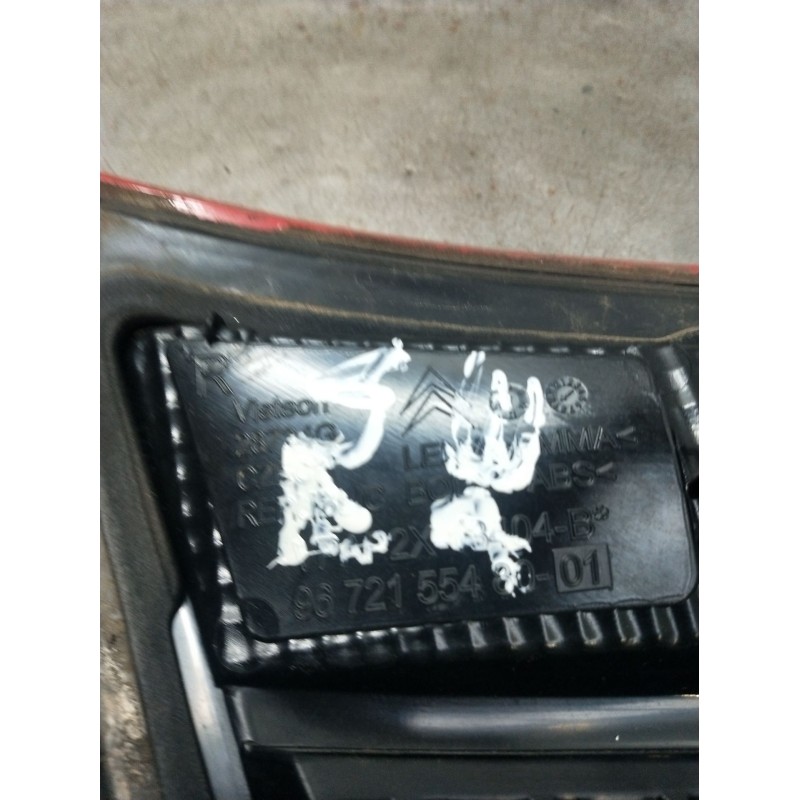 Recambio de piloto trasero derecho interior para citroën c4 i (lc_) 2.0 hdi referencia OEM IAM 967215548001  