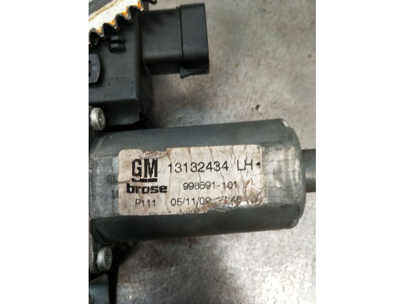 Recambio de elevalunas delantero izquierdo para opel zafira / zafira family b (a05) 1.7 cdti (m75) referencia OEM IAM 13132434 5