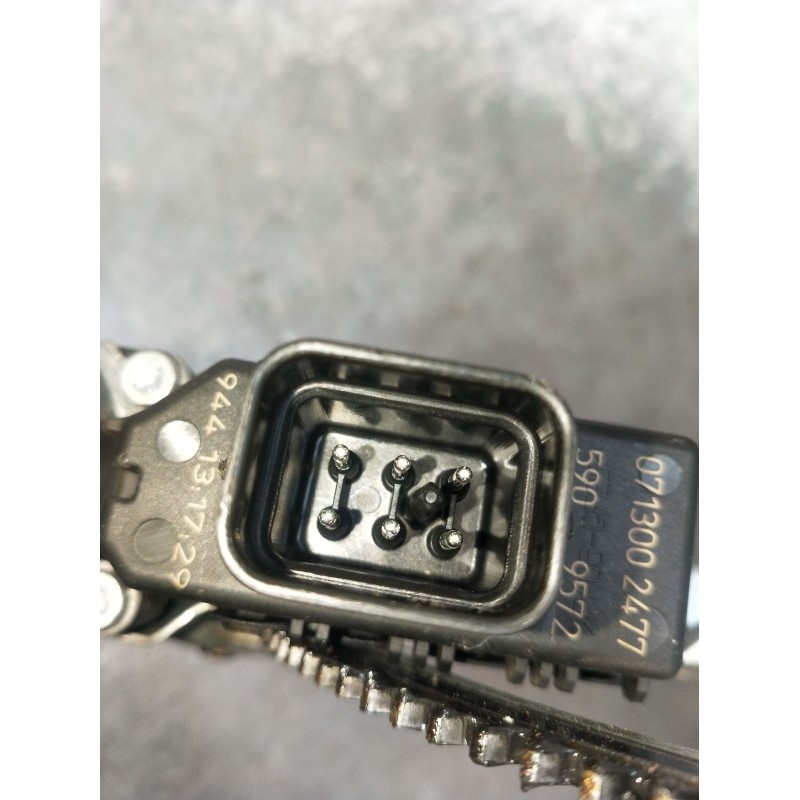 Recambio de elevalunas delantero izquierdo para opel zafira / zafira family b (a05) 1.7 cdti (m75) referencia OEM IAM  5P 