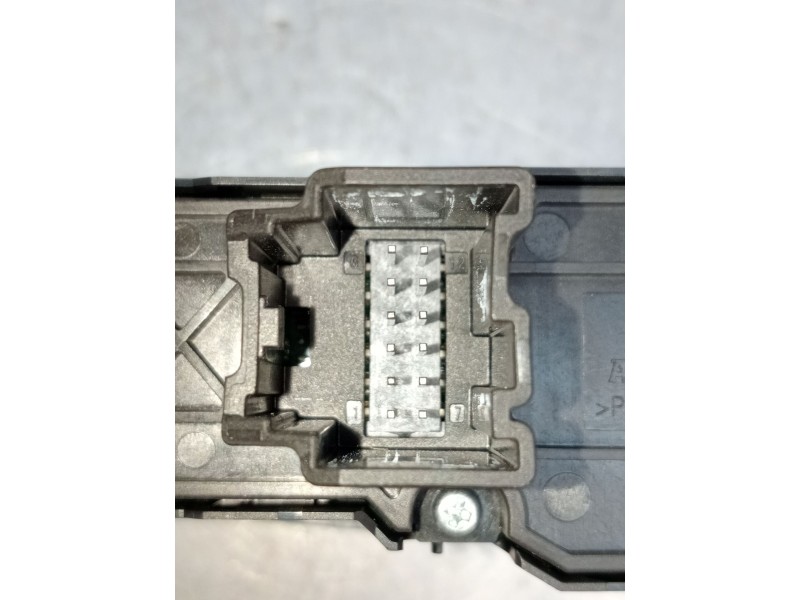 Recambio de mando luces para opel mokka / mokka x (j13) 1.4 (_76) referencia OEM IAM 22992802  