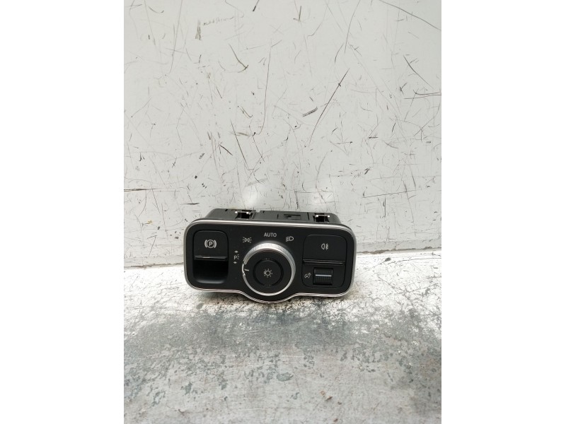 Recambio de mando luces para mercedes-benz cla shooting brake (x118) cla 200 d (118.612) referencia OEM IAM A2479052902 9107HW18