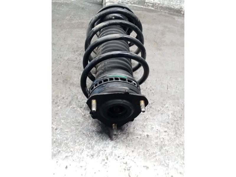 Recambio de amortiguador delantero derecho para ford fiesta v (jh_, jd_) 1.4 16v referencia OEM IAM   