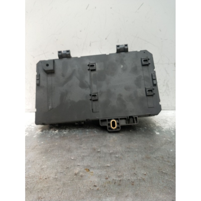 Recambio de caja reles / fusibles para opel zafira / zafira family b (a05) 1.7 cdti (m75) referencia OEM IAM 13268286  5DK008669