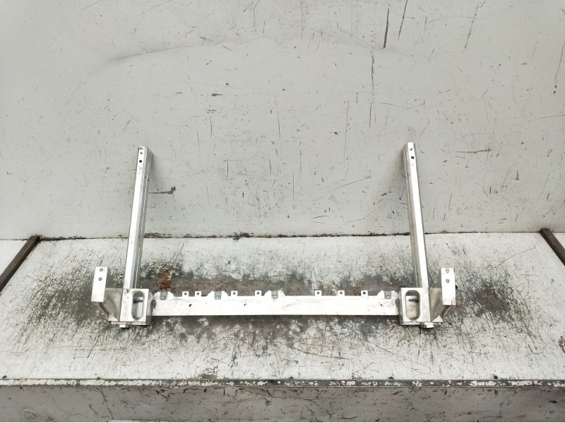 Recambio de panel frontal para mercedes-benz cla shooting brake (x118) cla 200 d (118.612) referencia OEM IAM A1776204500 TRAVES