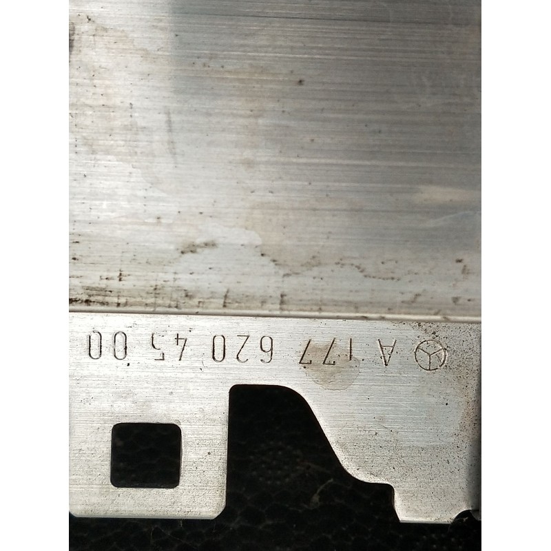 Recambio de panel frontal para mercedes-benz cla shooting brake (x118) cla 200 d (118.612) referencia OEM IAM A1776204500 TRAVES