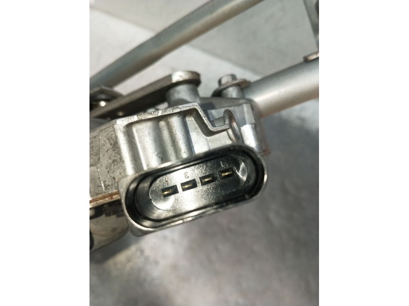 Recambio de motor limpia delantero para opel zafira / zafira family b (a05) 1.7 cdti (m75) referencia OEM IAM 146091905  