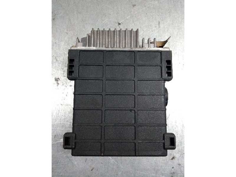 Recambio de centralita motor uce para mercedes clase s (w140) berlina 300 sd t. / s 350 turbo (140.134) referencia OEM IAM 02810