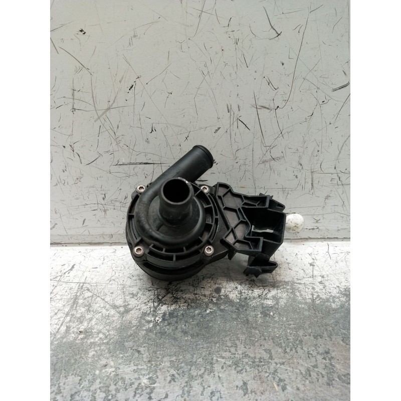 Recambio de bomba agua para mercedes-benz cla shooting brake (x118) cla 200 d (118.612) referencia OEM IAM A2118350028 313059116