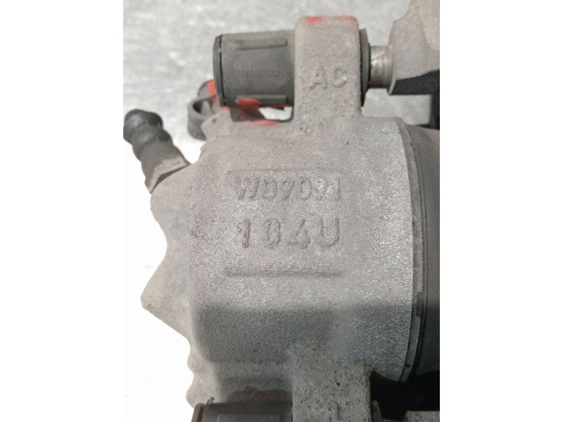 Recambio de pinza freno delantera izquierda para bmw 3 touring (f31) 318 d referencia OEM IAM W09091  